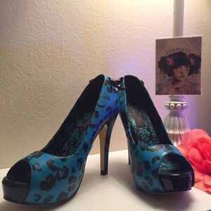 Iron Fist stiletto pumps